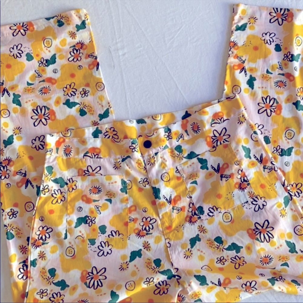 Nooworks Floral Casual Bell XXL NWOT